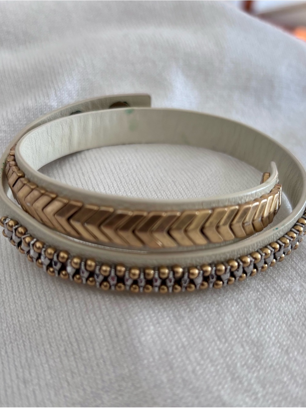 Stella & Dot Gilded Path Double Wrap Bracelet White/Gold